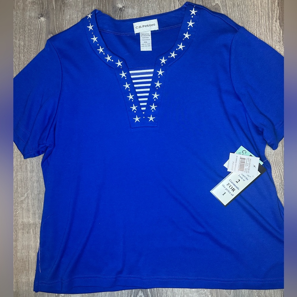 NWT C.D.PETITES Blue XLP Short Sleeve Tee. Striped Stars & Rhinestones